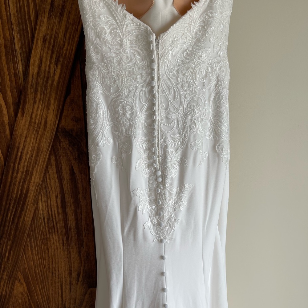 Maggie Sottero wedding dress - Picture 9 of 10